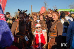 2025-11-30 Winterrung Graz Rentiere - DSC_0665